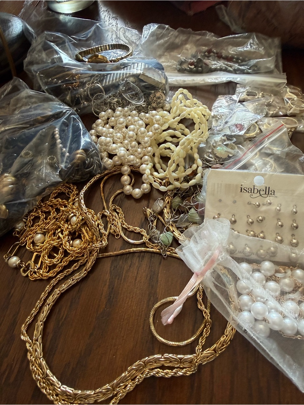 Lot 2 Vintage Gold-Tone Chains with Cream Pearl Accents
